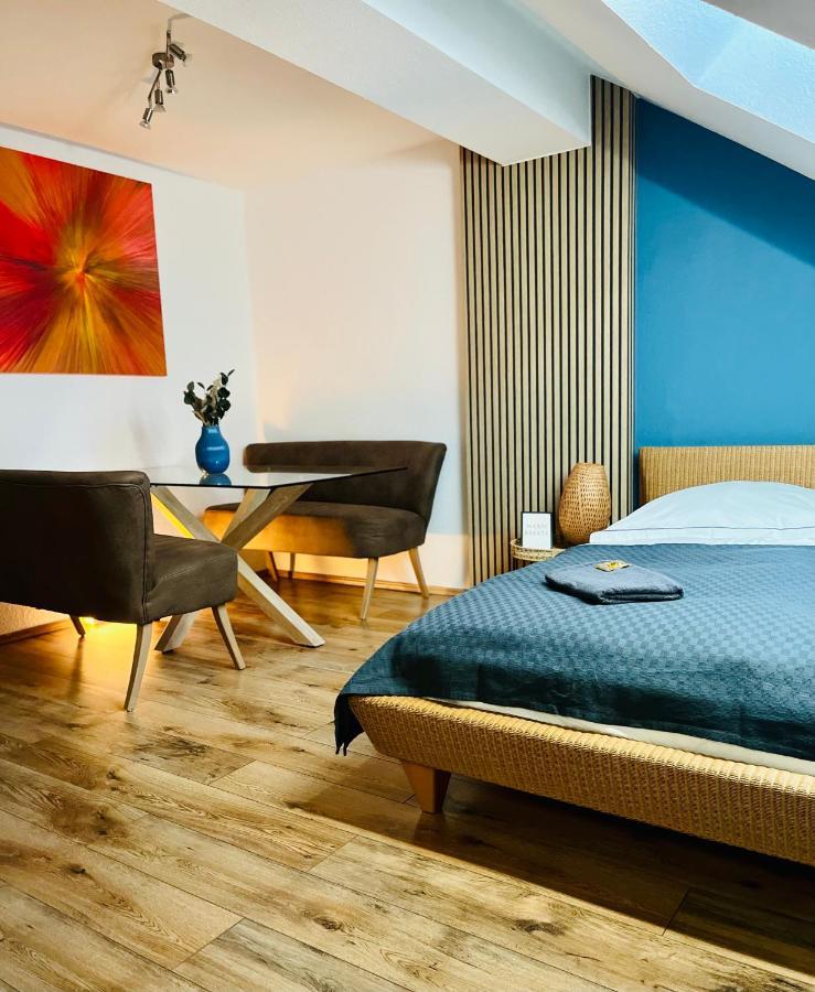 Aycatcherhomes - Top Lage I 4 Personen I 2 Schlafzimmer I Zentral I Altstadt Marburg I Naehe Fluss Lahn I Wlan I Apartment Sirius エクステリア 写真